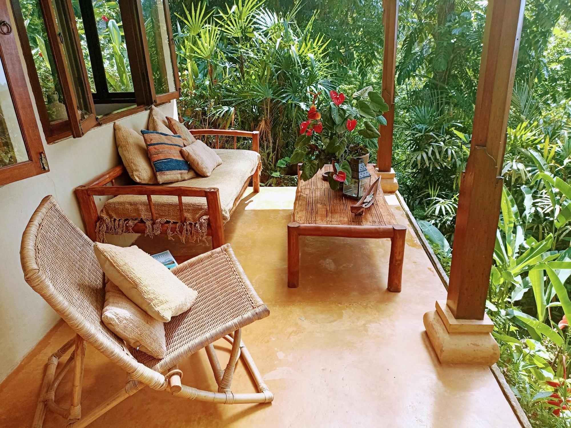 Sarinbuana Eco Lodge Blimbing  Zimmer foto